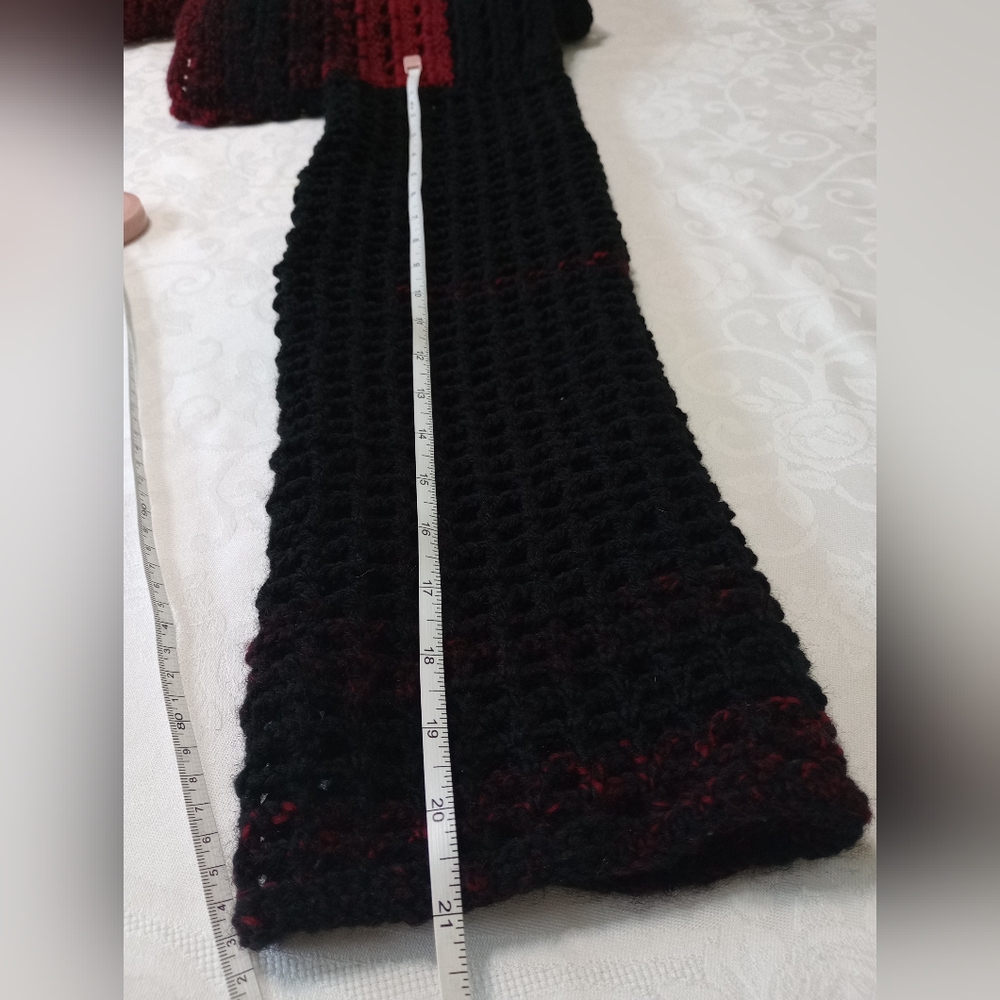 Handmade Knit Long Sleeve - Picture 12 of 15